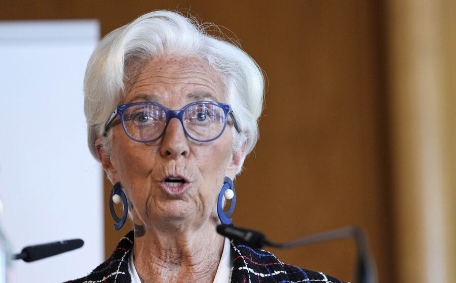 Lagarde encontra-se na capital chinesa para reuniões com o Banco Popular da China.