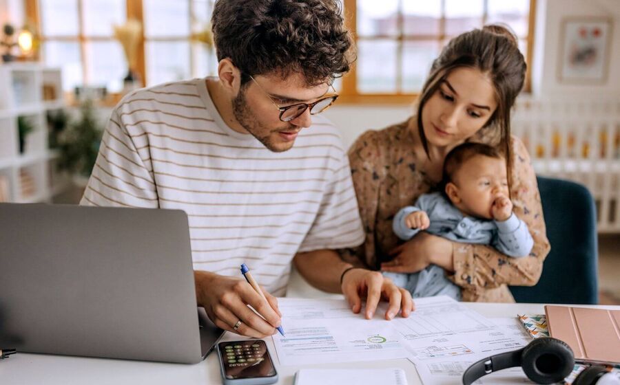 Programa 'Finanças para Todos' da Nova SBE é premiado globalmente por educação financeira para adultos