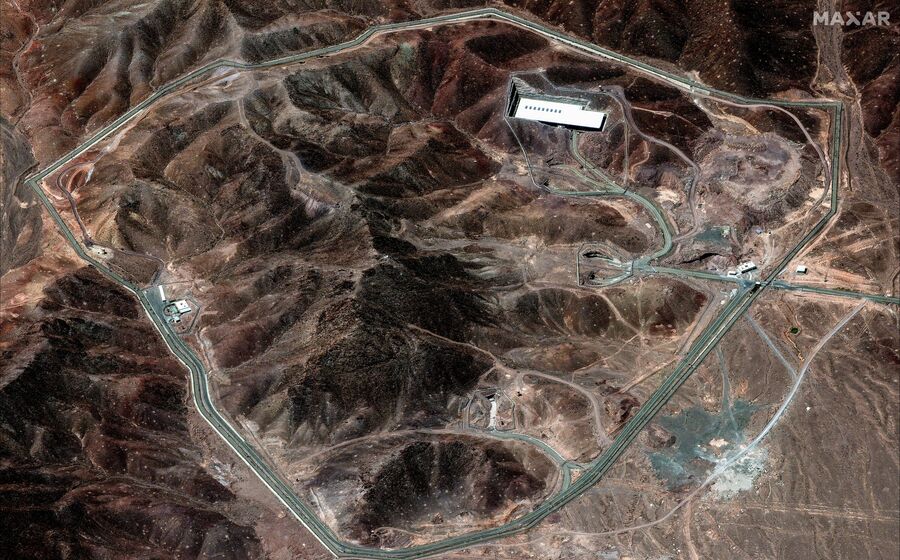 Imagem de satélite mostra Fordow, uma das instalações nucleares no Irão.
