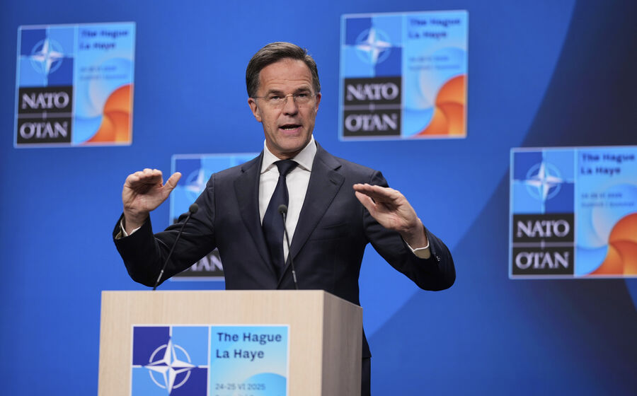 Mark Rutte discursa em Haia sobre compromisso dos EUA com a NATO