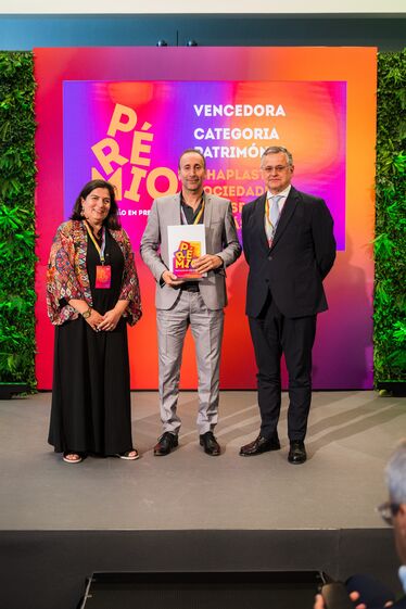 A Ilhaplast foi a vencedora na categoria Património, prémio entregue pelos representantes do júri: Ana Rita Bentes, da AHP, e Paulo Mauritti, do IAPMEI