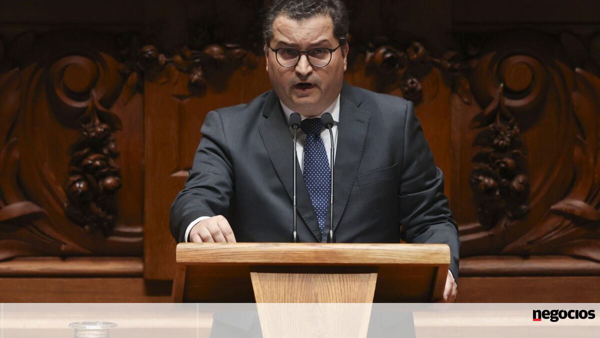 Alívio Fiscal Imediato: Governo Garante que Ninguém Paga Mais IRS