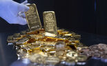 Ouro volta a atingir máximos históricos   