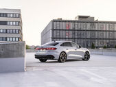 Audi A5 e-hybrid quatro: autonomia elétrica alargada até 109 km