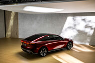 Novo Mazda 6 apresenta design moderno e elegante