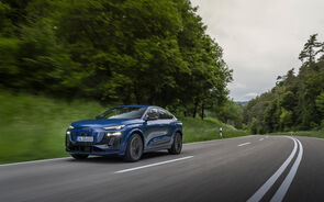 Audi Q6 Sportback e-tron oferece autonomia elétrica urbana até 657 km