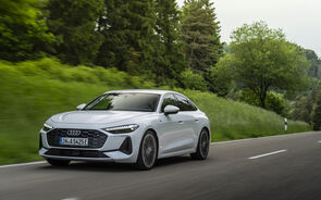 Audi A5 e-hybrid quatro oferece autonomia elétrica até 109 km