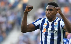 FC Porto compra a totalidade do passe de Samu por 32 milhões de euros