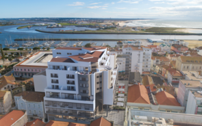 Edifício Bellevue toma o lugar do Edifício O Trabalho, na Figueira da Foz.