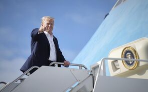 Trump dá 10 dias a Putin para chegar a acordo de tréguas com Ucrânia