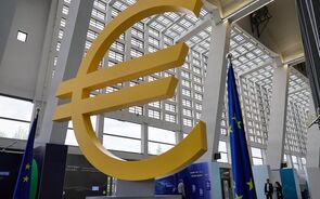 Zona Euro: salários abrandam e aliviam pressão inflacionista