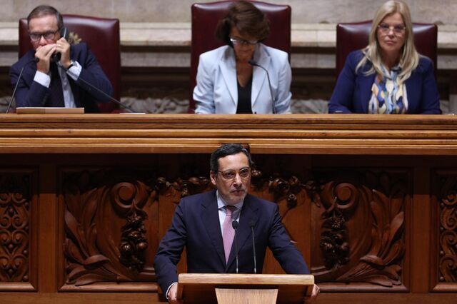 PS avança com uma única proposta sobre IRS para garantir devolução de propinas aos jovens