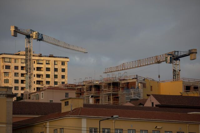 Só 10% dos 4,5 mil milhões do 1.º Direito foram executados