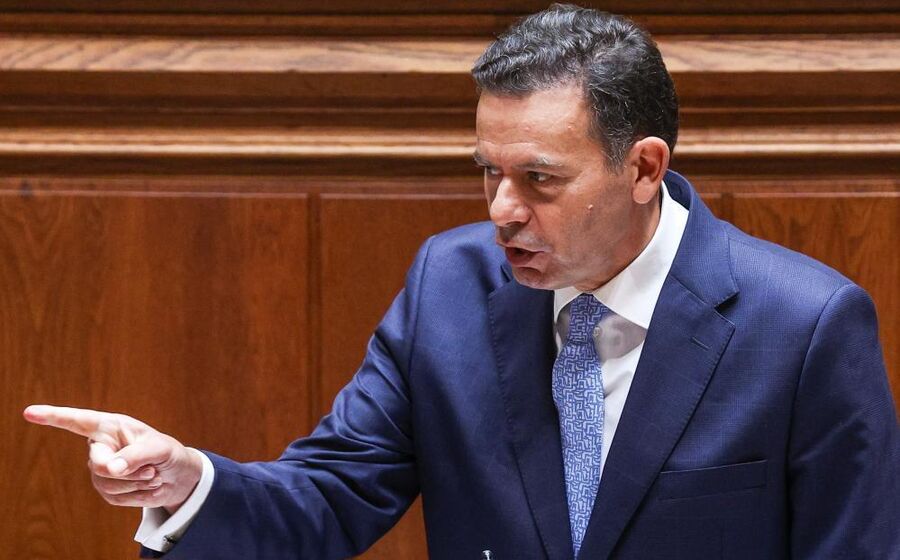 Montenegro já não deverá revelar o nome do novo Governador do BdP na sexta-feira. 