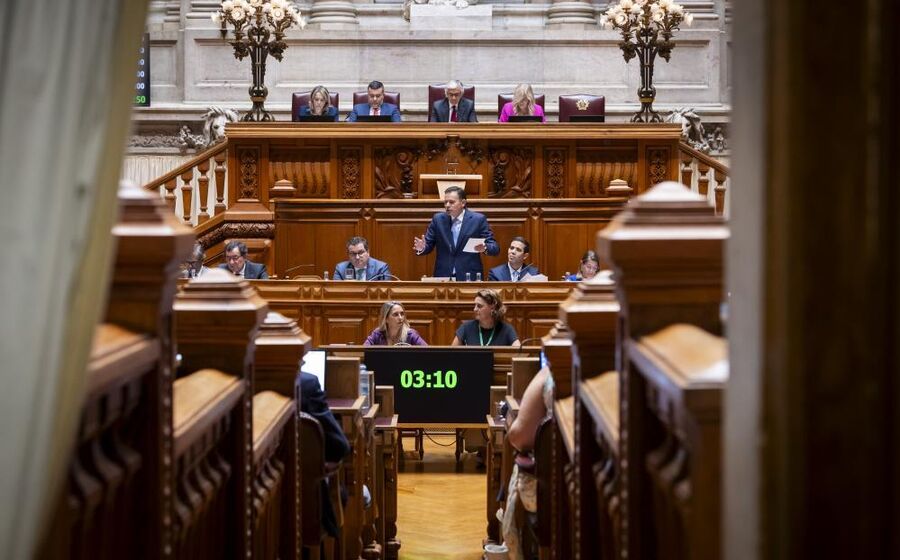 Debate do Estado da Nação: saúde, habitação e outros temas em discussão no parlamento