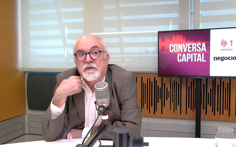 PS apoia lei laboral? “Depende de acordo” em concertação e de “como for discutido” Governo deve negociar a sério lei laboral, diz Vieira da Silva