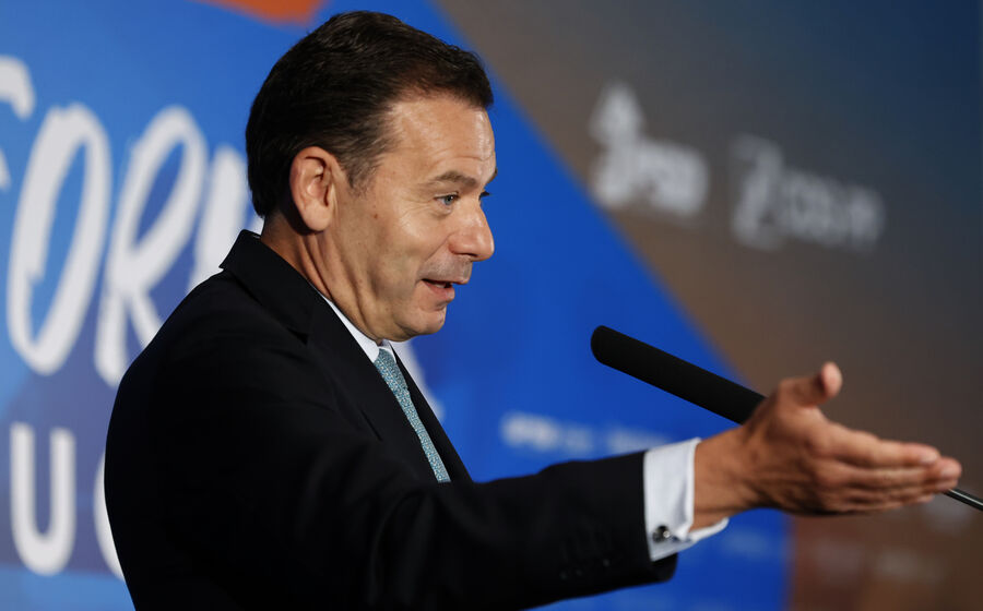 Luís Montenegro destaca acordo UE-EUA para estabilidade económica