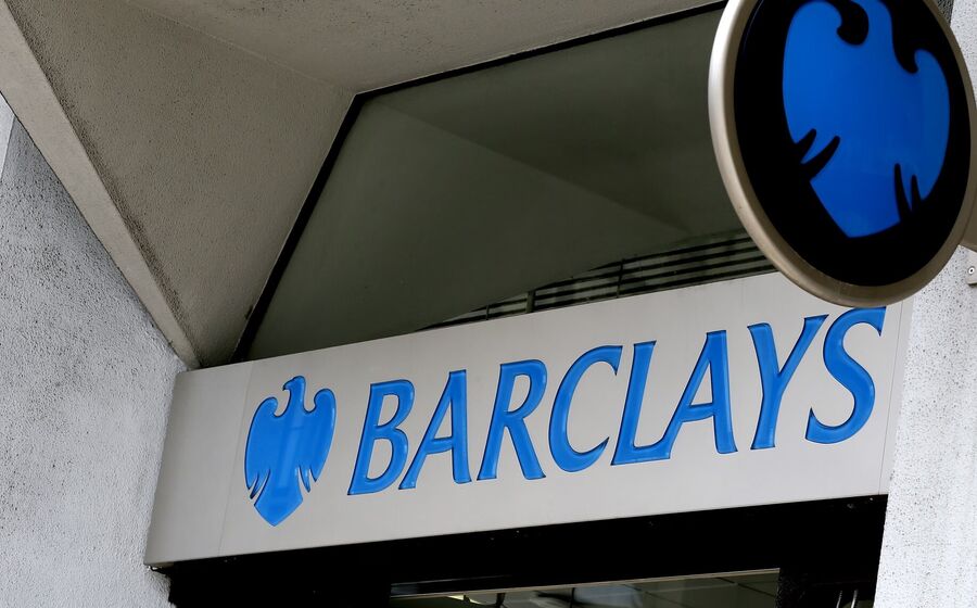 Barclays regista aumento de 26% nos lucros semestrais, atingindo 4.051 milhões de euros