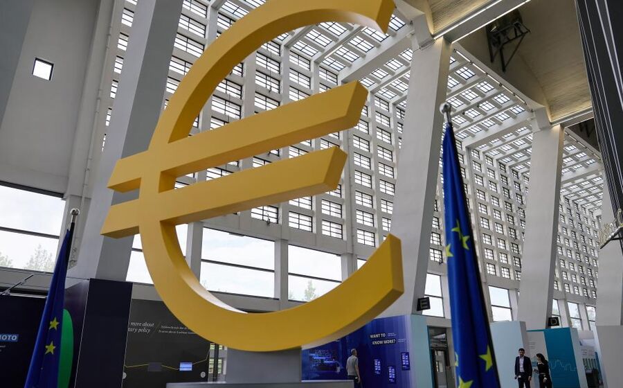 Zona Euro: salários abrandam e aliviam pressão inflacionista