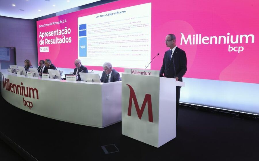 Miguel Maya, CEO do BCP, na apresentação de resultados do primeiro semestre de 2025.