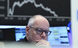 Mercados europeus em queda, JDE Peet's com valorização após proposta de aquisição.
