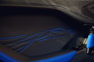 Interior em couro azul e preto do Lamborghini Temerario