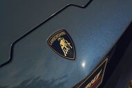 Logótipo da Lamborghini num carro Temerario