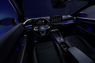 Interior do novo Volkswagen T-Roc, com motorizações mild-hybrid e hybrid