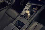 Interior do novo Peugeot 308 e 308 SW com estética renovada