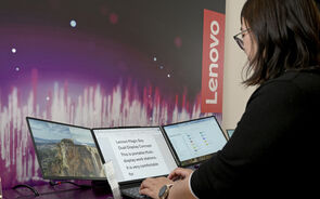 Lenovo apresenta conceito de portátil com ecrã triplo para estações de trabalho