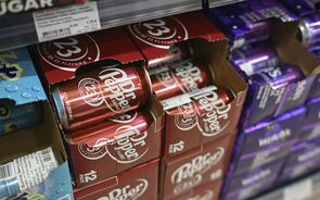 Keurig Dr Pepper investe 15,7 mil milhões na JDE Peet para expandir negócio do café.
