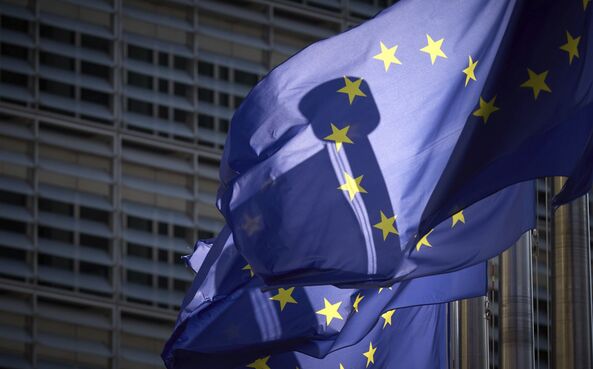 Maiores economias do euro dão sinais de abrandamento em agosto