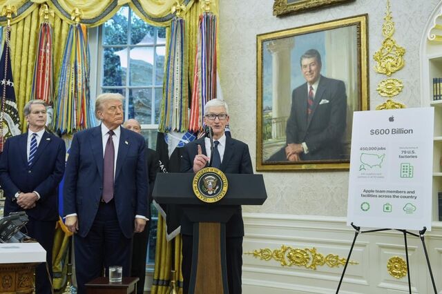 Trump anuncia tarifas de 100% sobre semicondutores