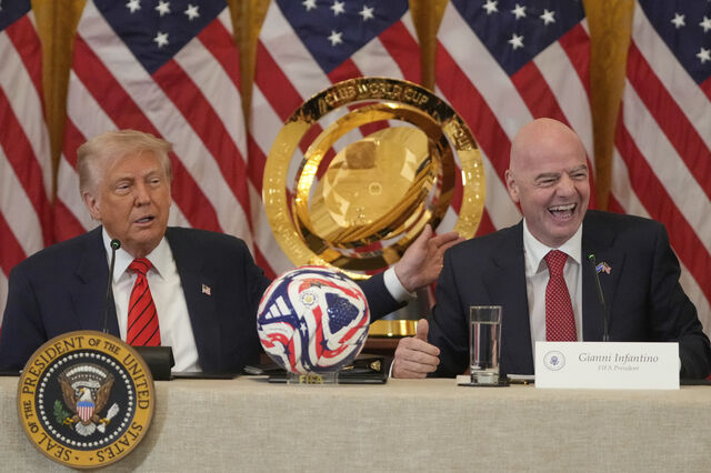 Herói improvável? Políticos suíços querem que presidente da FIFA ajude na negociação com Trump
