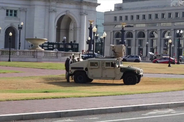  Guarda Nacional patrulha ruas de Washington