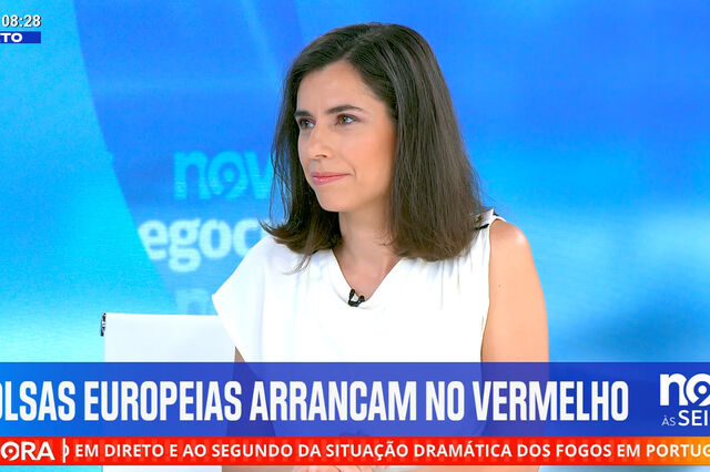 Bolsa de Lisboa negoceia na linha de água e mantém barreira dos 8.000 pontos à vista