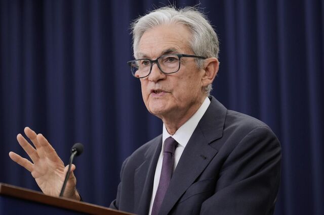 Fed corta juros nos EUA em 25 pontos-base. Sinaliza mais reduções este ano