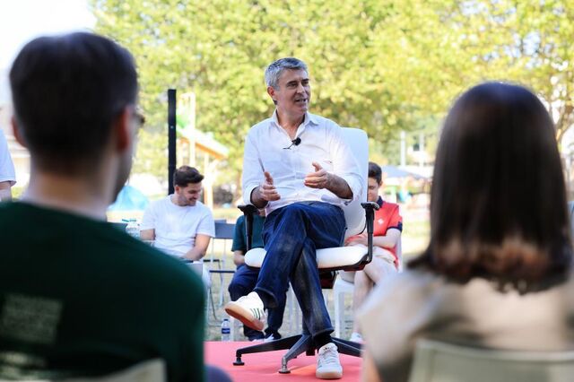 Elevador da Glória: Carneiro contraria Pedro Nuno e diz que 'escrutínio será feito a 12 de outubro'