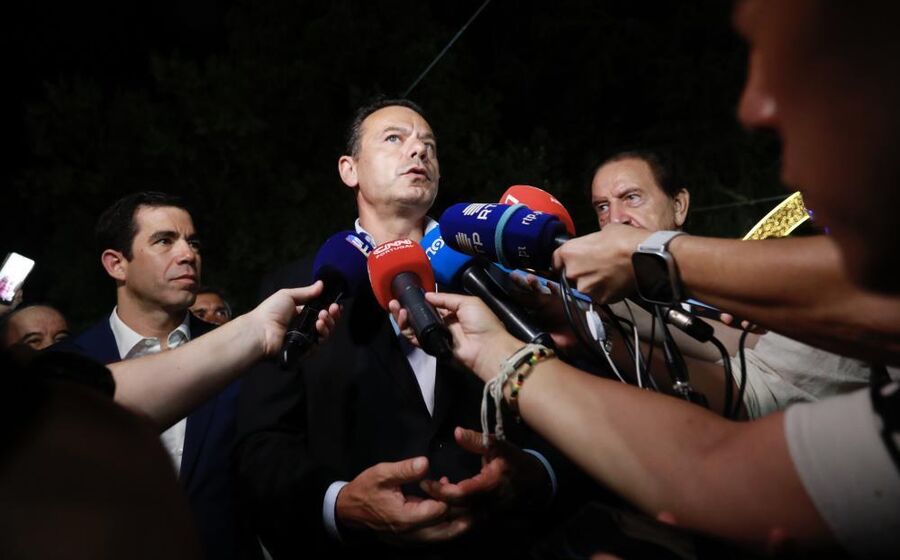 Luís Montenegro aborda lei laboral em Viseu