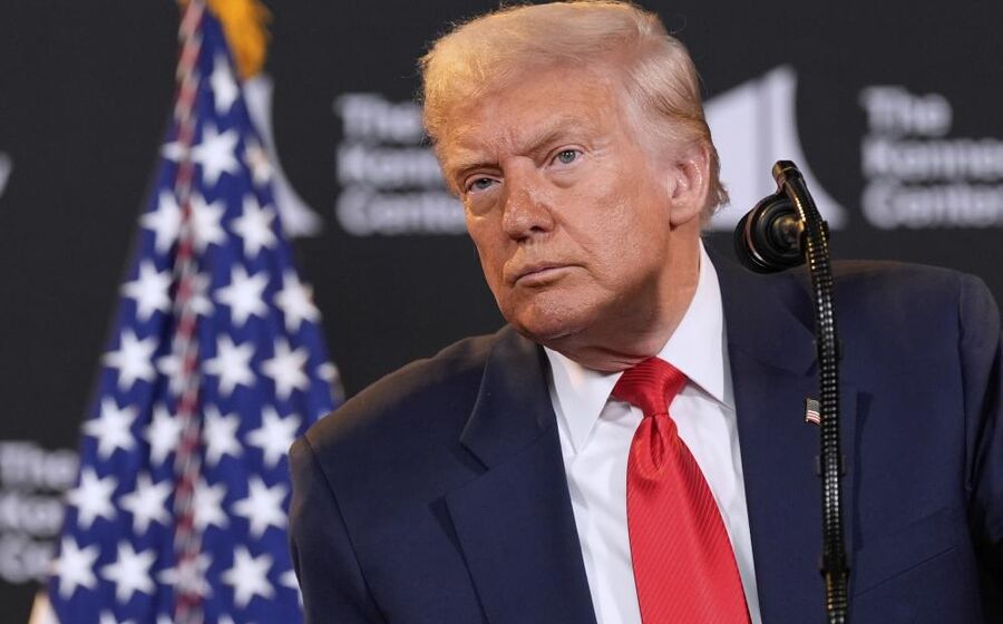 Trump alerta Putin sobre 'consequências muito graves' se não houver cessar-fogo na Ucrânia