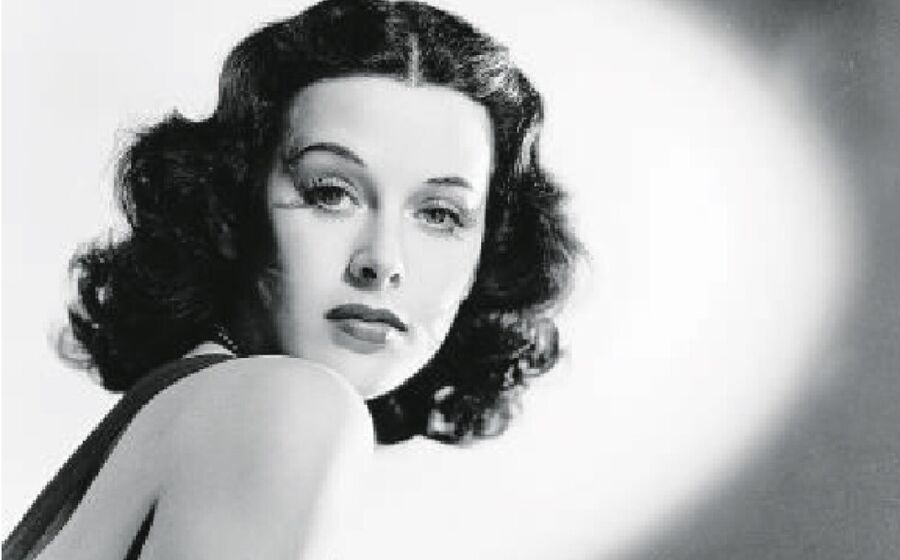 Hedy Lamarr angariou fundos para a guerra vendendo beijos