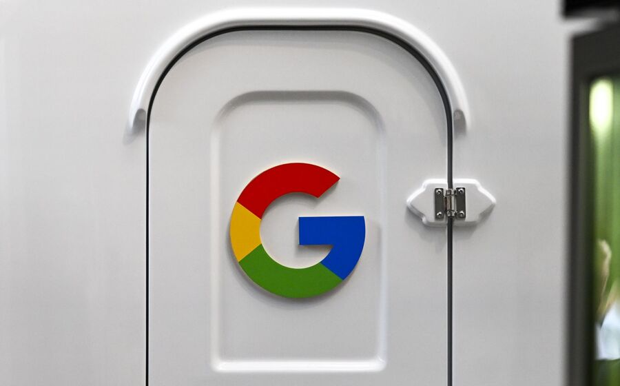 Google investe em 'startup' de criptomoedas TeraWulf, com direito de compra de 14% das ações.