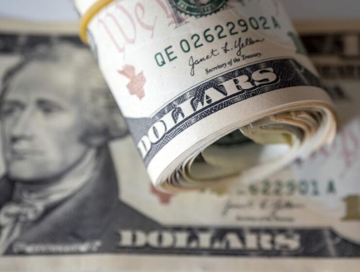 Libra e iene ganham força contra o dólar americano