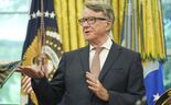 Peter Mandelson sai do cargo de embaixador do Reino Unido