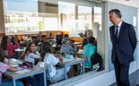 Faltam professores em 78% das escolas e há 38 com mais de 10 horários por preencher