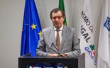 Ministro Manuel Castro Almeida diz que nova reprogramação será para 'simplificar procedimentos'.