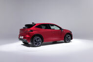 Renault Clio: Sexta geração reinventada desafia convenções do segmento citadino