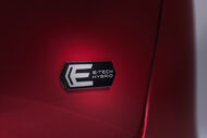 Novo Renault Clio E-Tech Hybrid é revelado em Paris antes do Salão de Munique