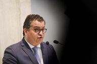 Miranda Sarmento alerta para sistema financeiro interconectado