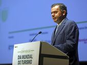 Conferência do Dia Mundial do Turismo com Luís Montenegro em Troia